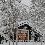 شاليه Kiilopaeae Lapland *